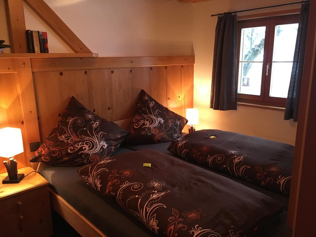 Ferienwohnungen Im Blockhaus Metzler Шварценберг-им-Брегенцервальд Экстерьер фото