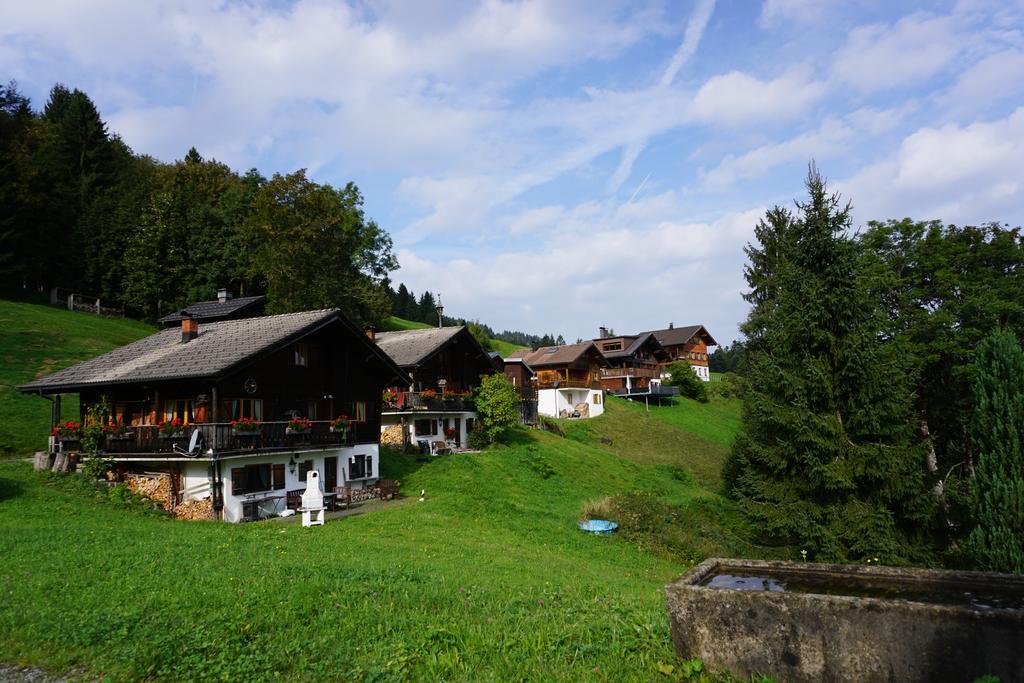 Ferienwohnungen Im Blockhaus Metzler Шварценберг-им-Брегенцервальд Экстерьер фото